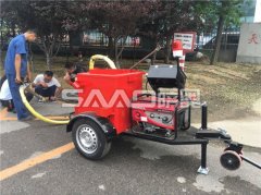 江蘇客戶(hù)蒞臨我公司采購(gòu)100L灌縫機(jī)